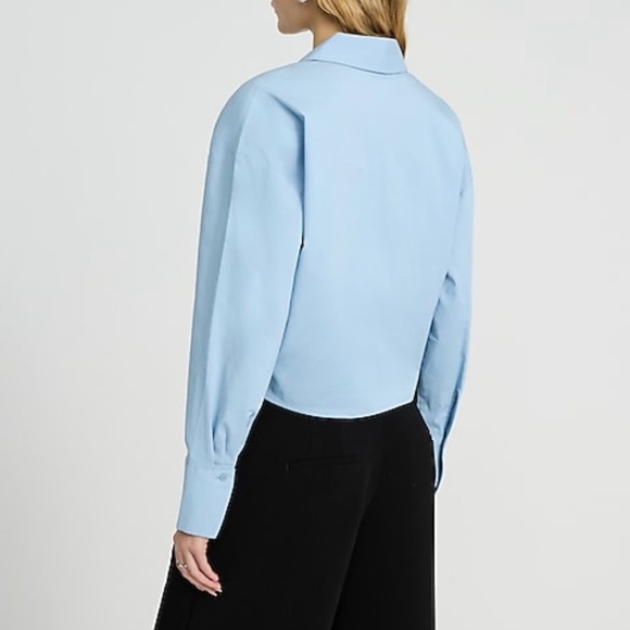 NWT Express Double Pocket V-Neck Surplice Cropped Top Glacier Blue Sz S - Picture 2 of 5